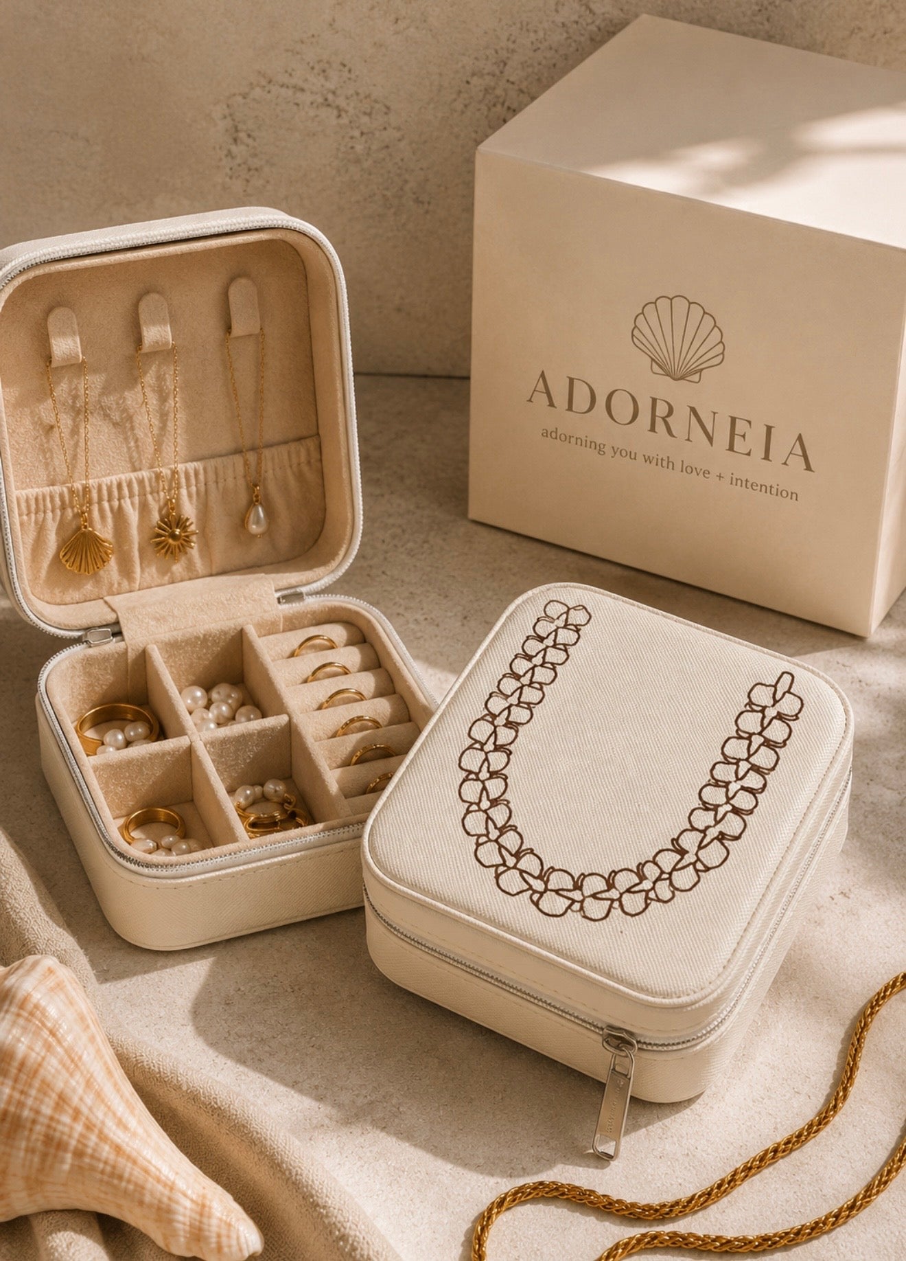 puakenikeni lei jewelry case