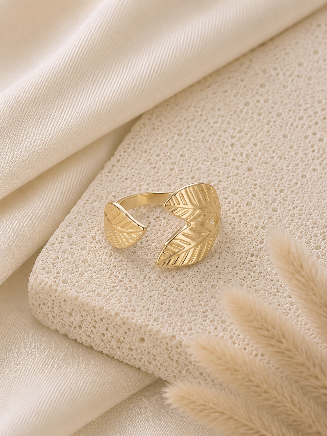 sun leafy ring