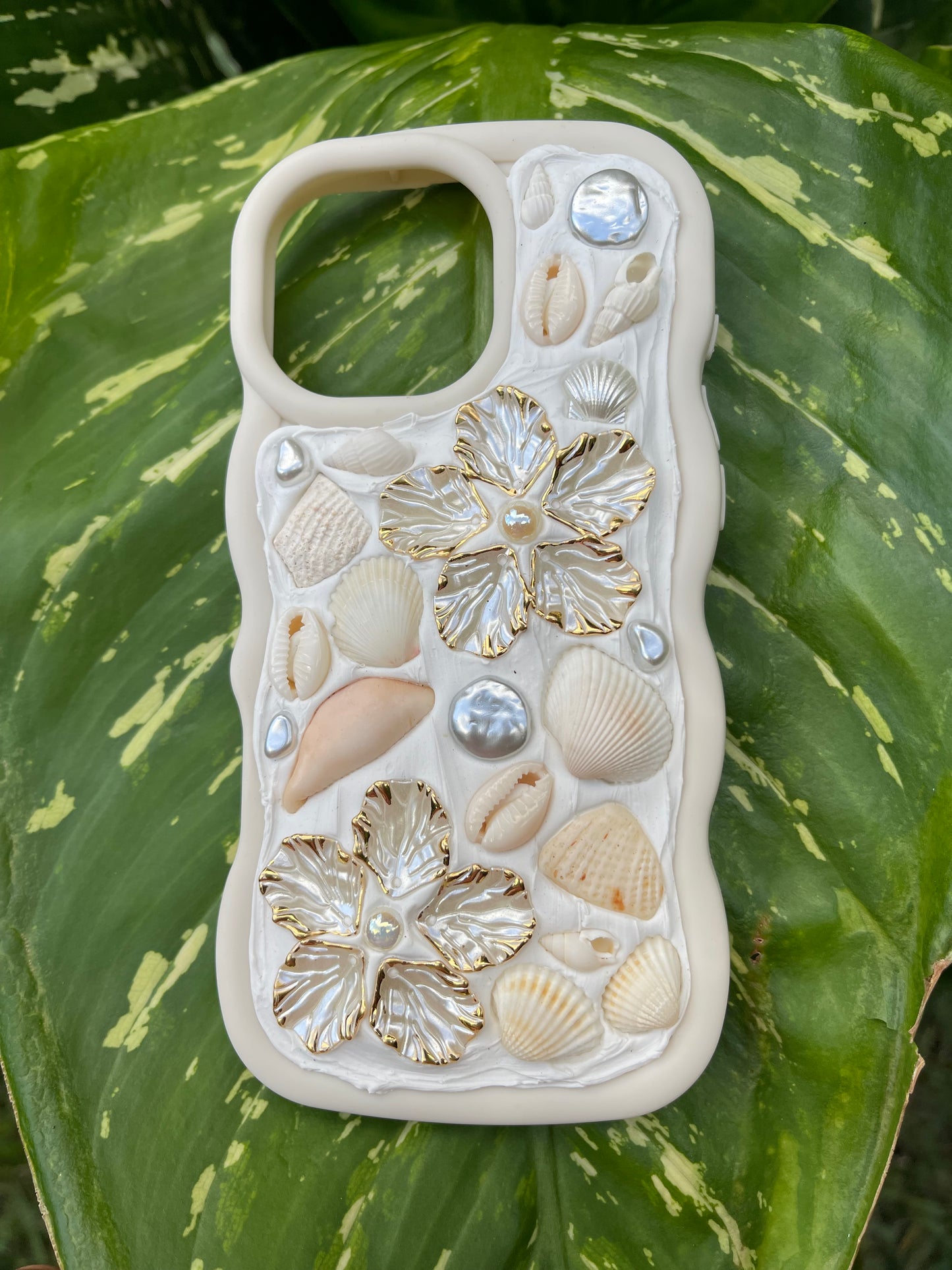 “anela poerava” phone case