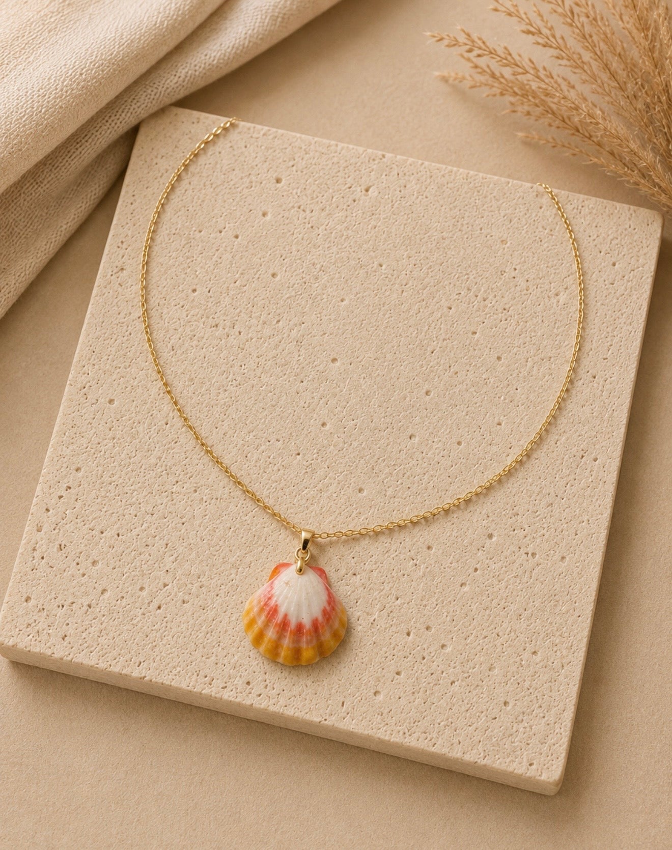 solo sunny necklace