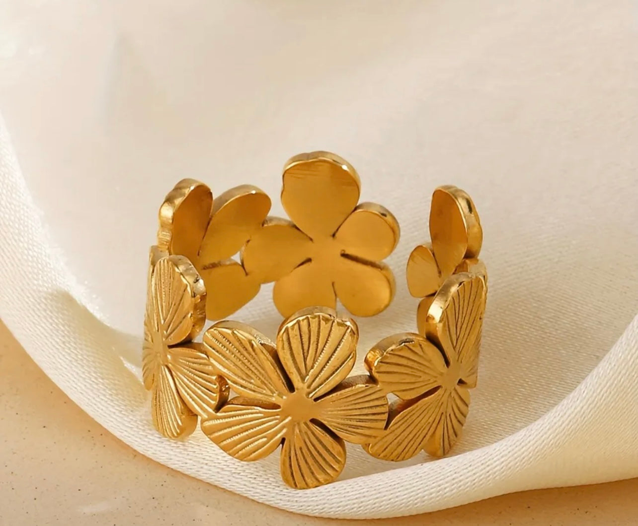 pua ring