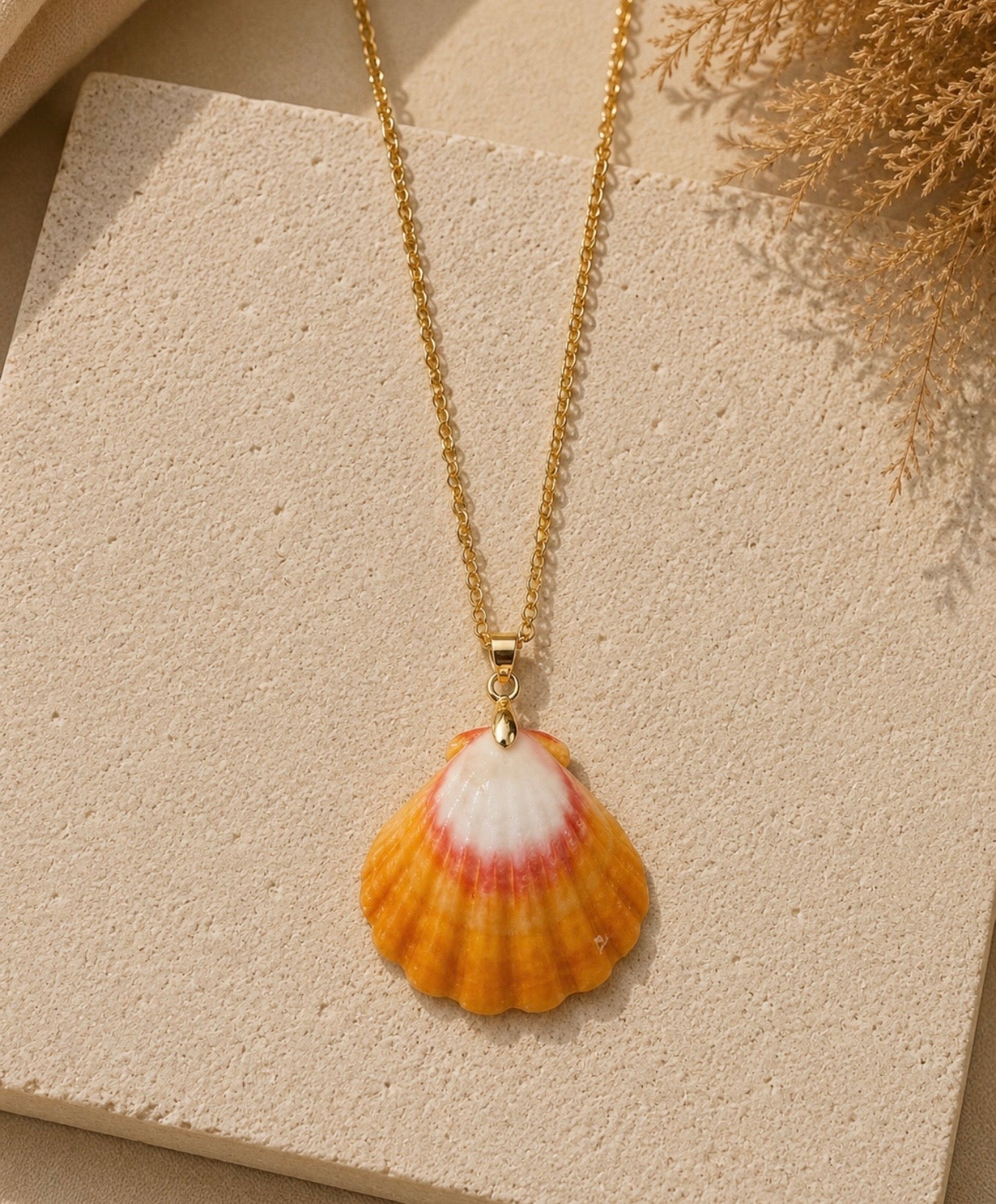 solo sunnie necklace