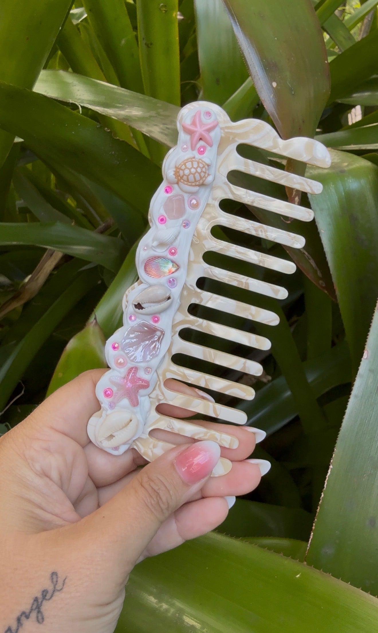 valentines comb collection