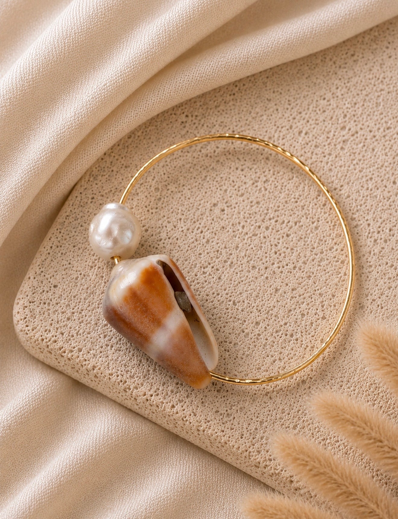 siren cone bangle