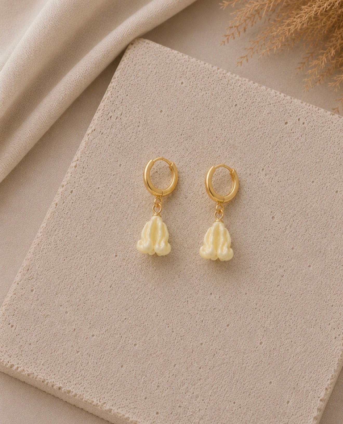 White Crown Collection