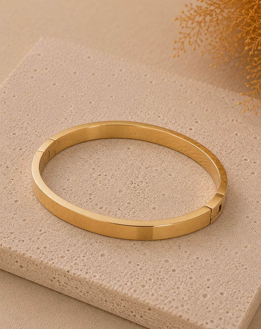 solid bracelet