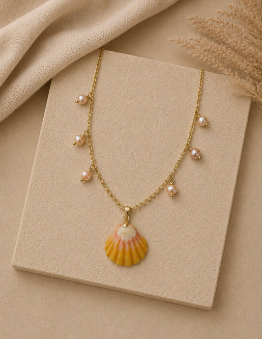 blushing sunnie necklace