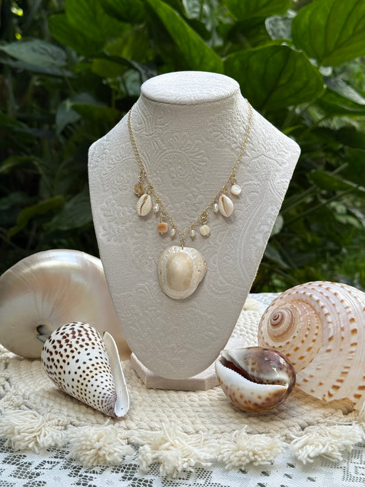 Moonwash ‘Opihi Necklace