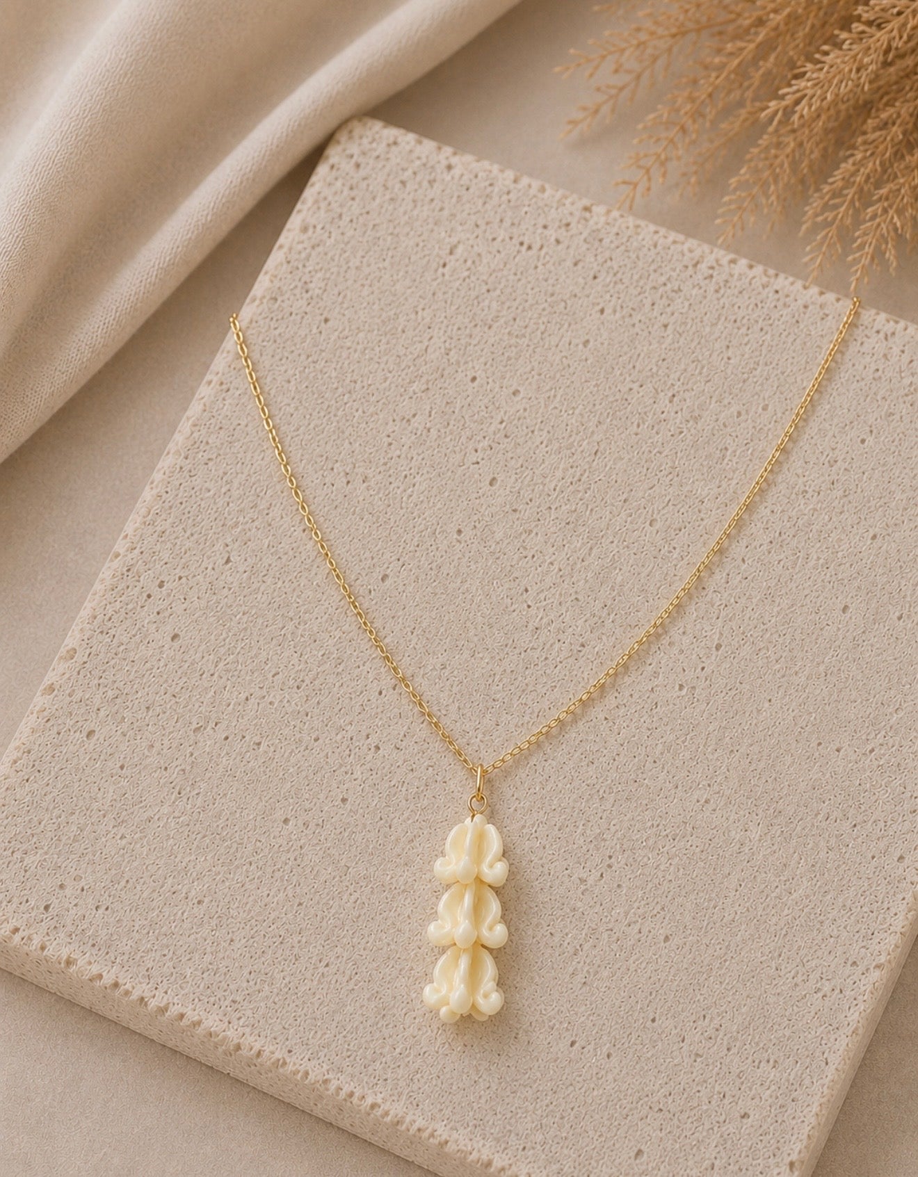 White Crown Collection