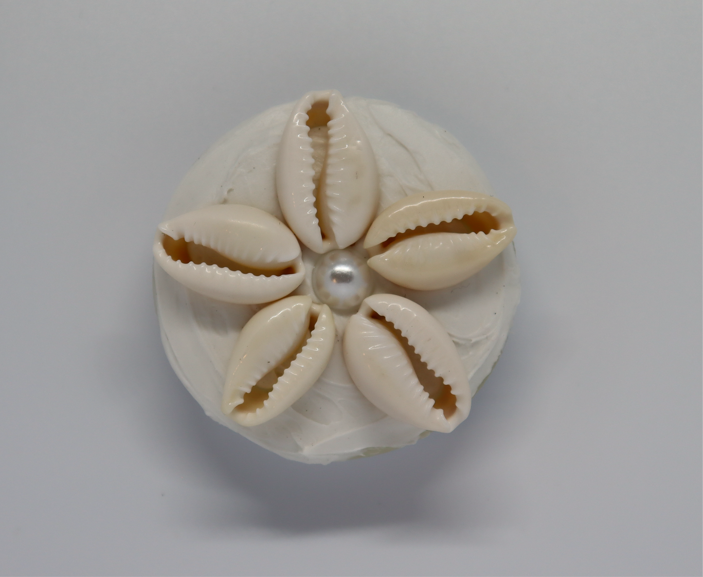 “cowrie baby” popsocket