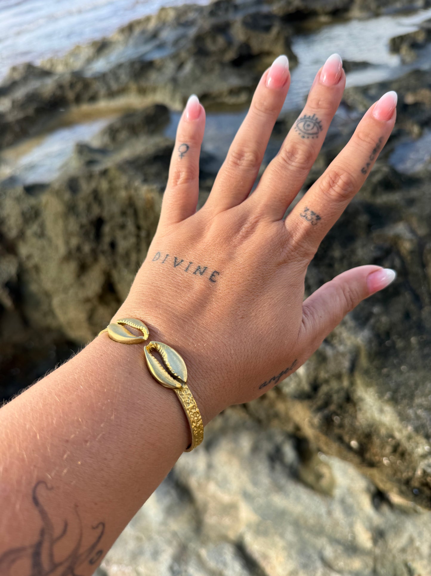 cowrie cuff