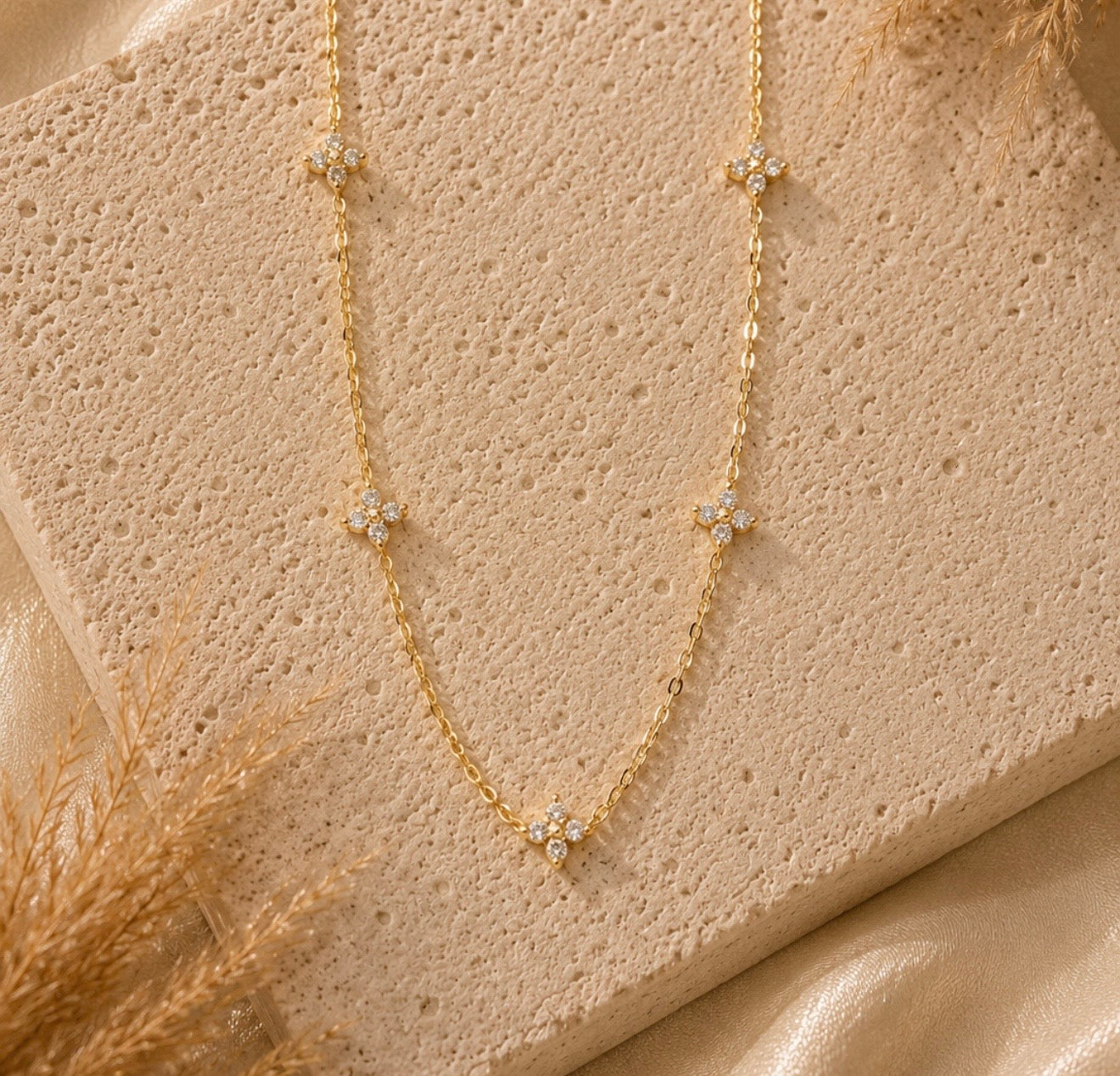 classic girl necklace