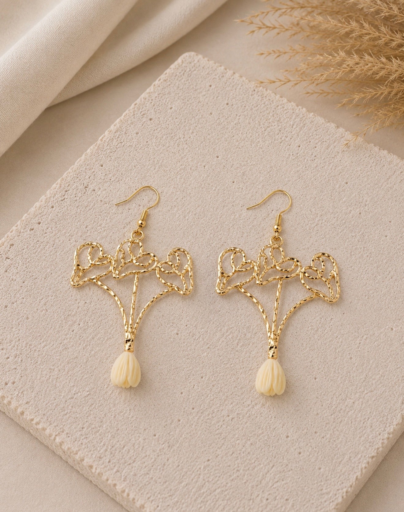 kalo earrings