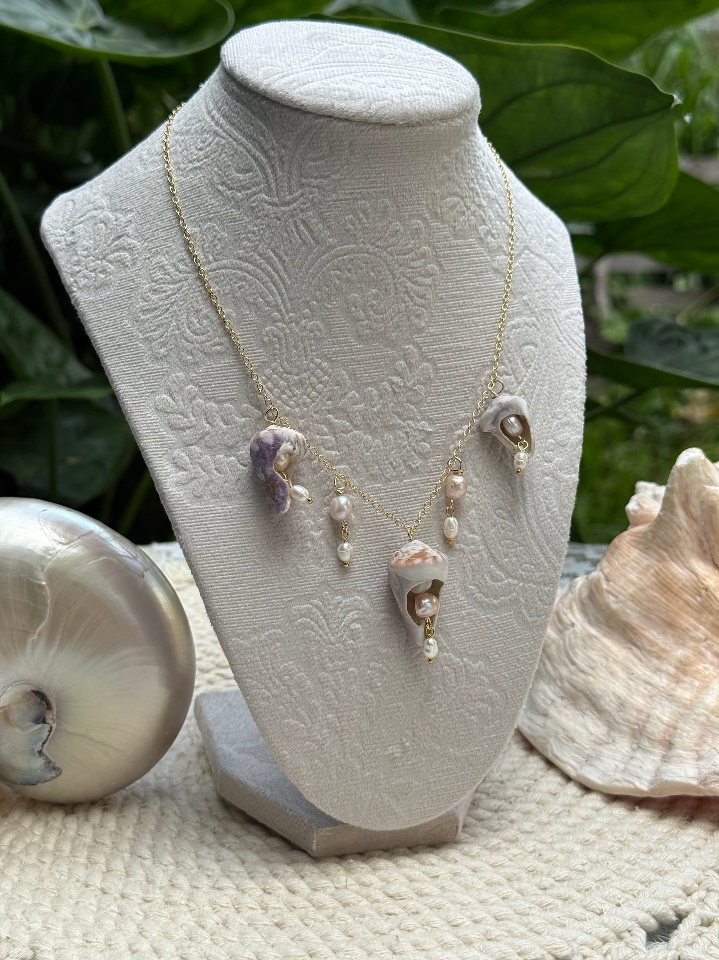 Pukiana Necklace